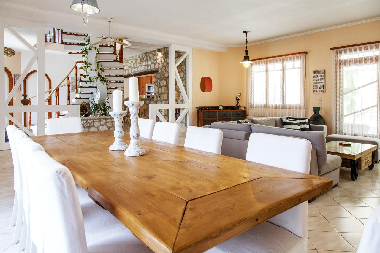 Villa Aliki วาซีลีกี ภายนอก รูปภาพ